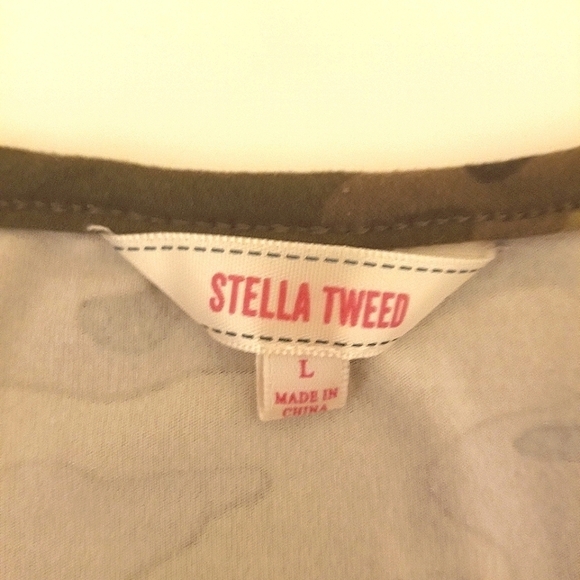 Stella Tweed Tank Top - Picture 3 of 3